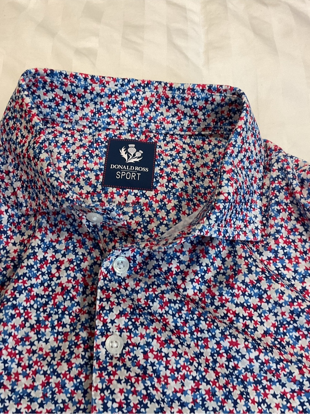 Men’s Donald Ross Red & Blue Star-Print Shirt